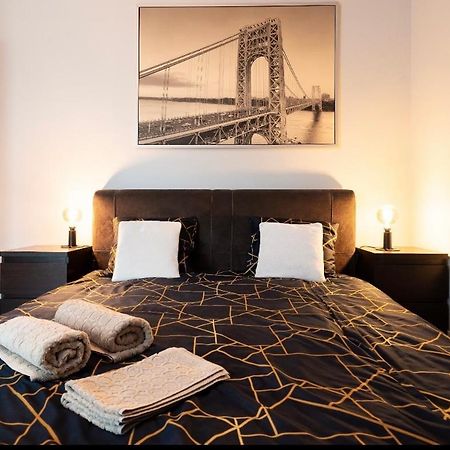 Strzalowa Apartment - City Center Познан Екстериор снимка