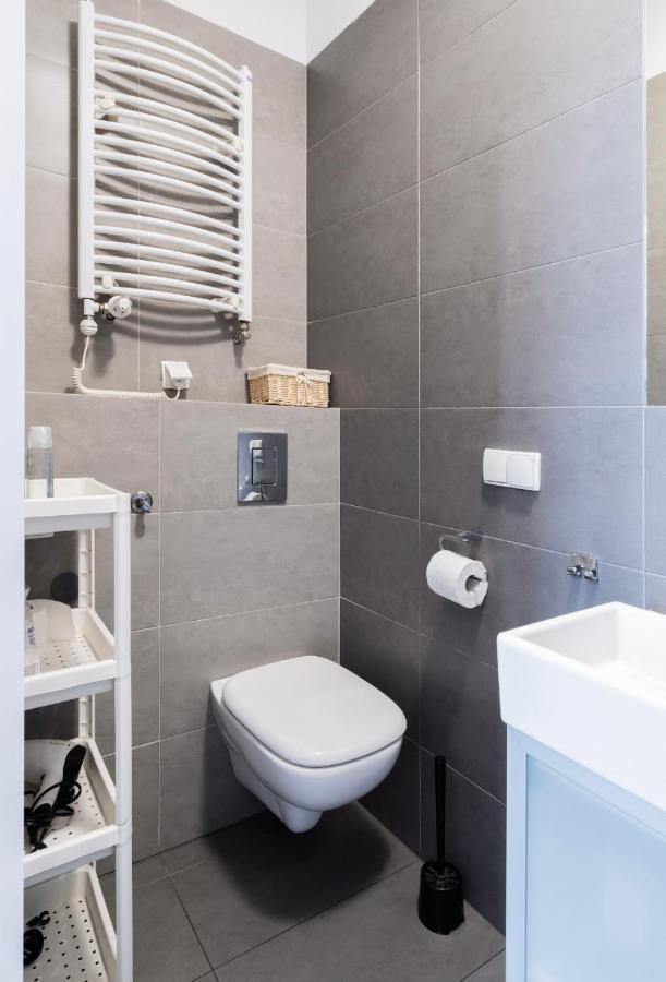 Strzalowa Apartment - City Center Познан Екстериор снимка